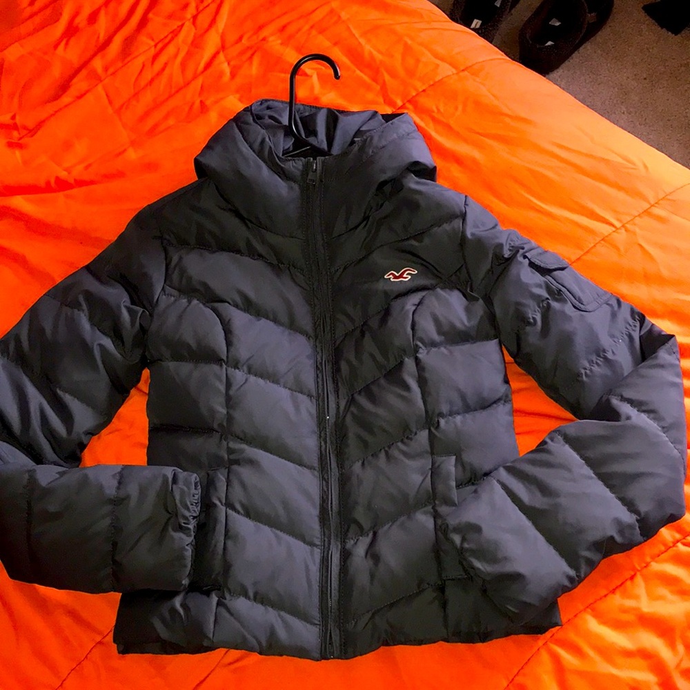 NWT PUFFER DARK GREY